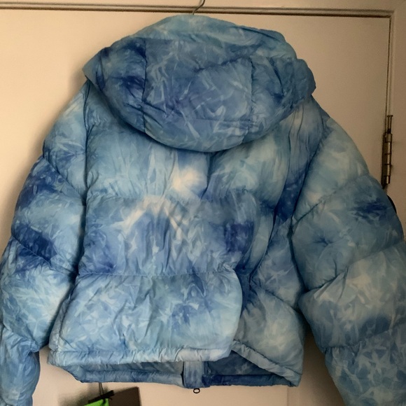 whitespace - cropped puffer jacket - sky blue tie dye - Picture 2 of 6